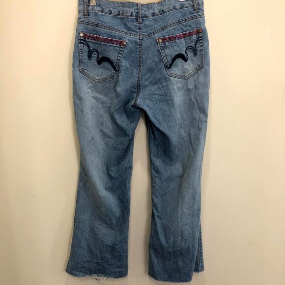 Ruff Hewn Raw Hem Cropped Embroidered Jeans 4 - Picture 6 of 6